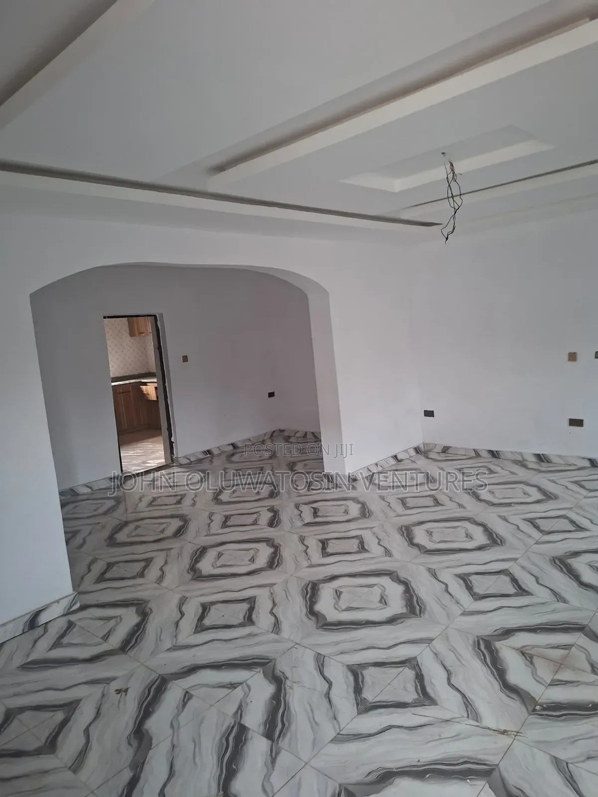 3bdrm Duplex in Akala Estate, Akobo for rent in Akobo