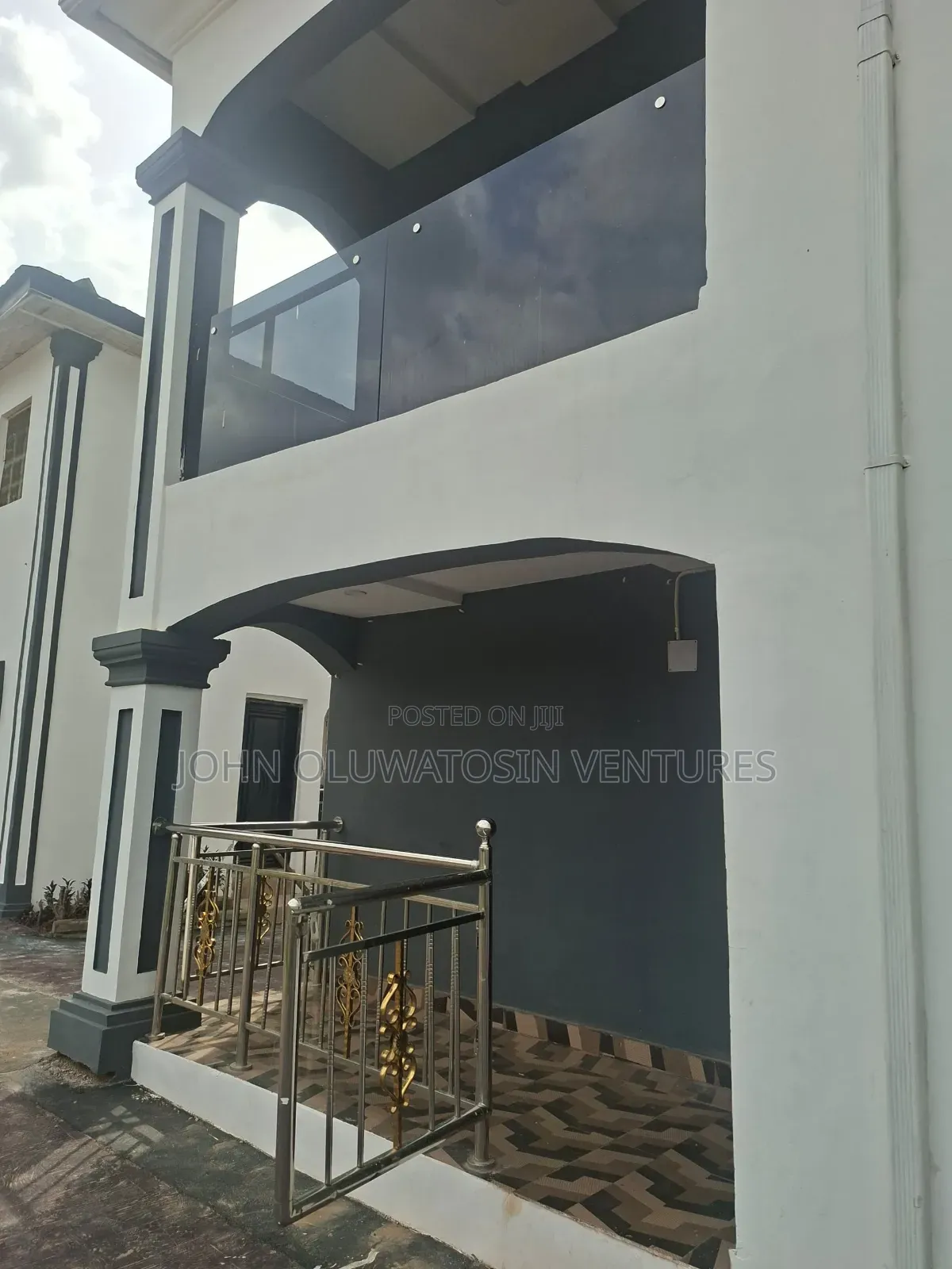3bdrm Duplex in Akala Estate, Akobo for rent in Akobo