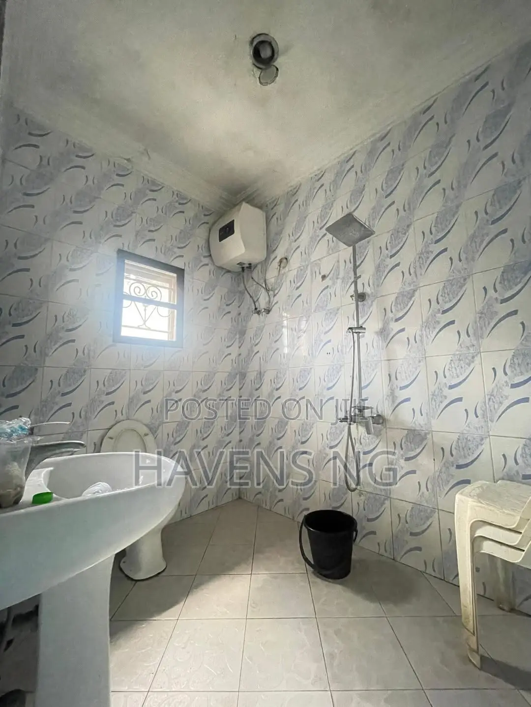 5bdrm Duplex in Eneka for sale in Eneka