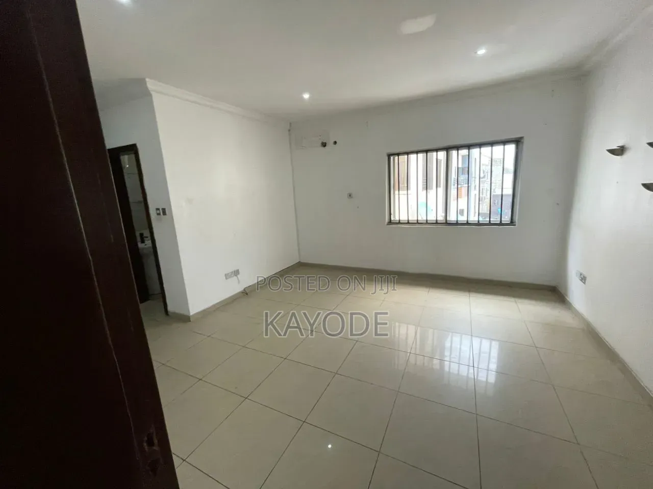 4bdrm Duplex in Abiola'S Court, Osapa london for sale in Osapa london