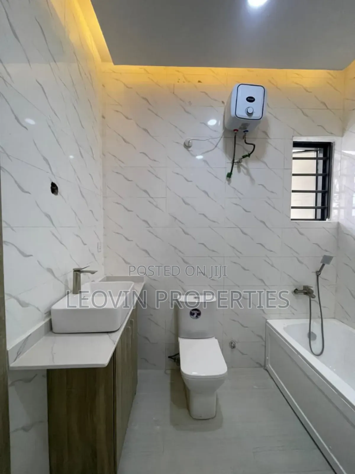 4bdrm Townhouse/Terrace in Abraham Adesanya, Lekki Expressway for sale in Lekki Expressway