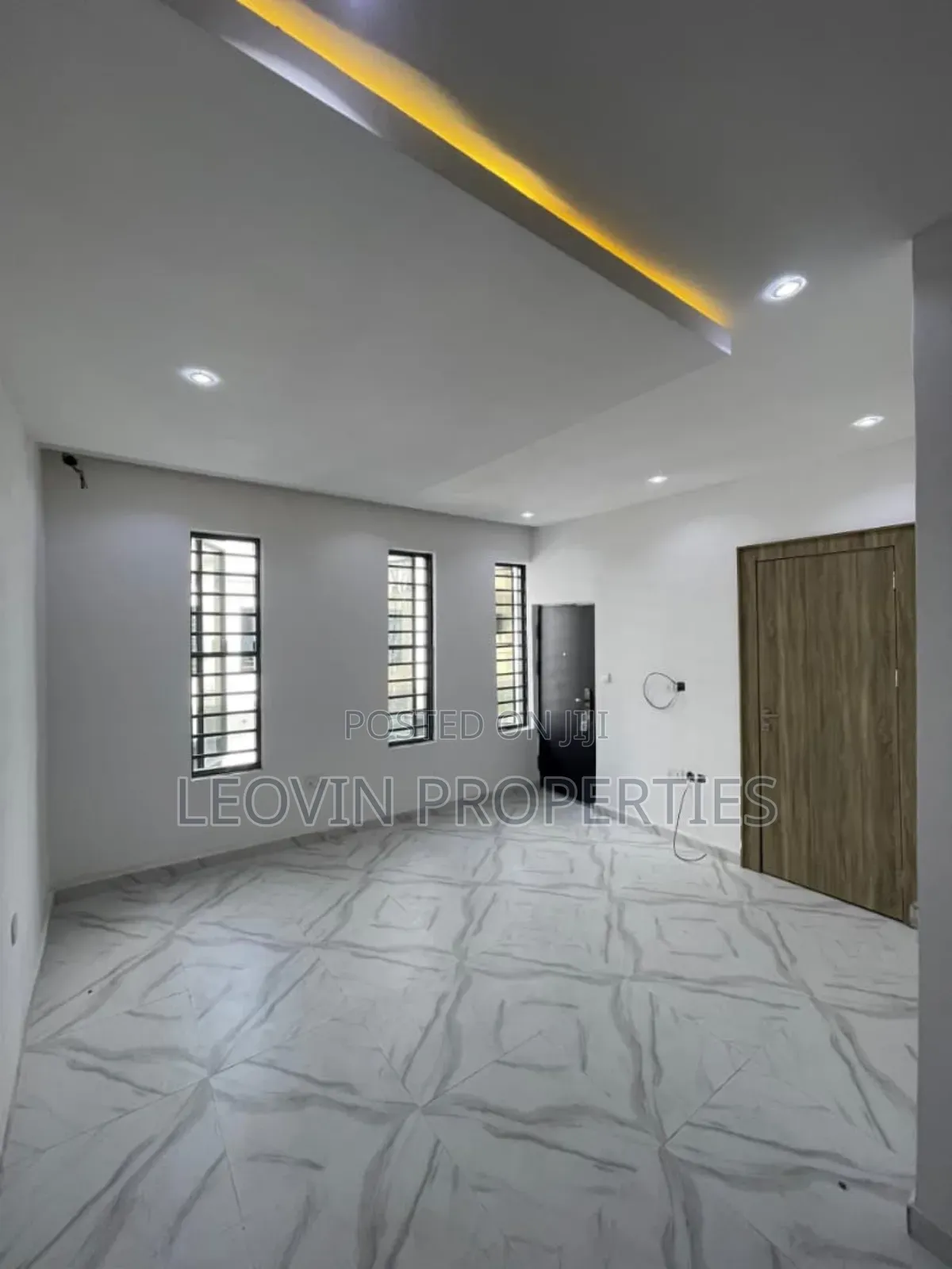 4bdrm Townhouse/Terrace in Abraham Adesanya, Lekki Expressway for sale in Lekki Expressway