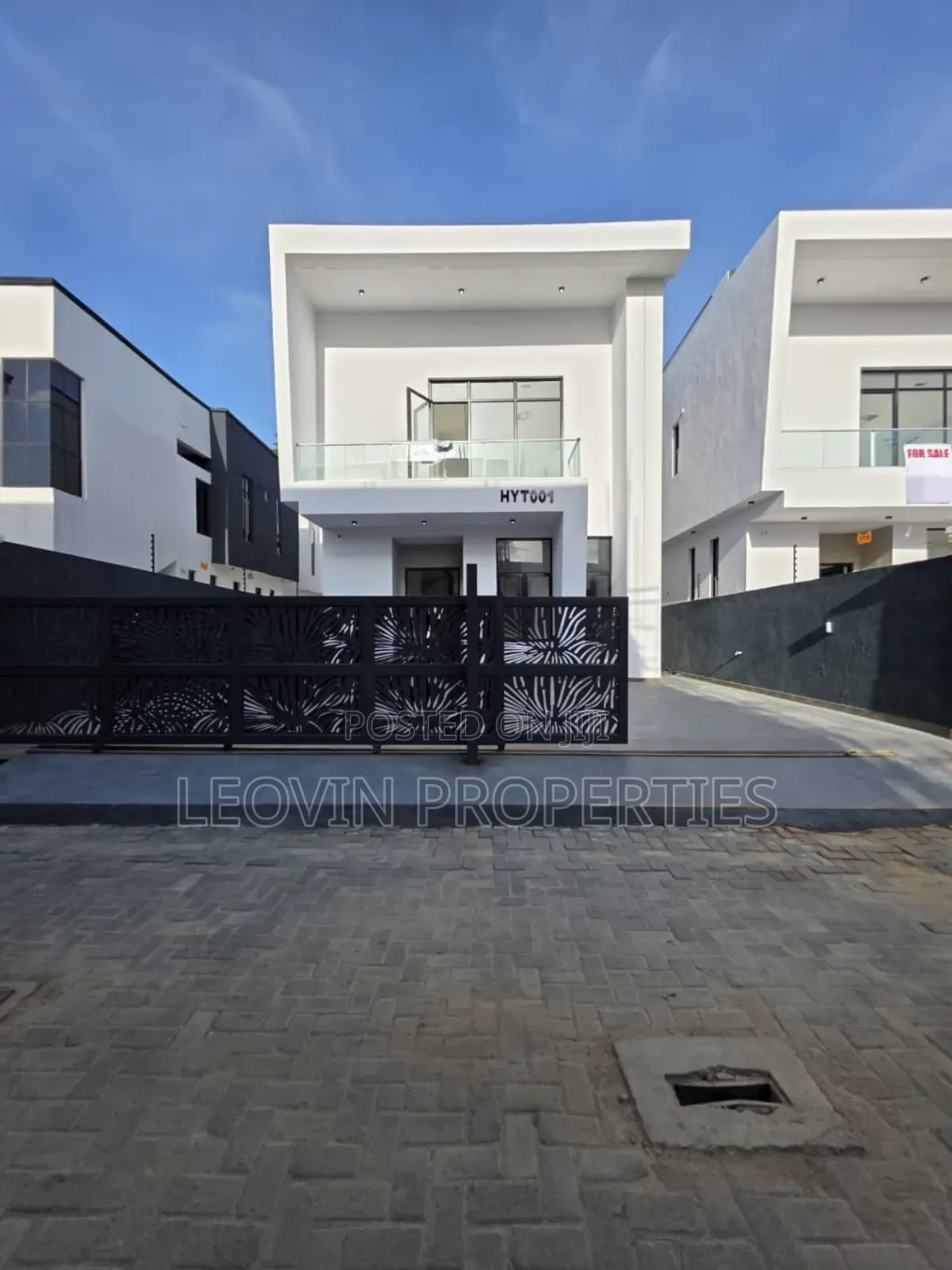 5bdrm Duplex in Chevron Luxury, Lekki Expressway for sale in Lekki Expressway
