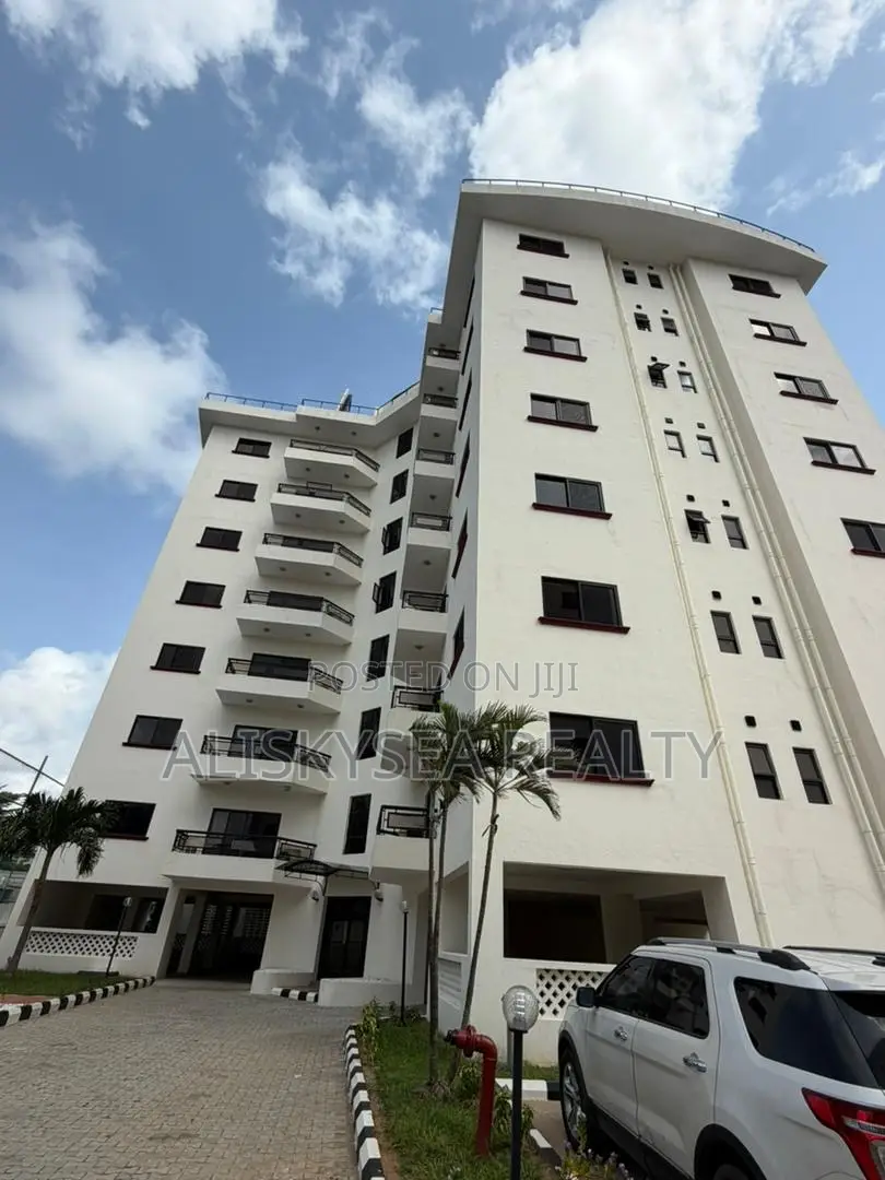 3bdrm Block of Flats in Ikoyi for rent in Ikoyi