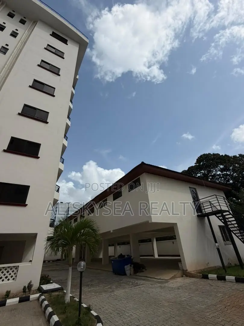3bdrm Block of Flats in Ikoyi for rent in Ikoyi