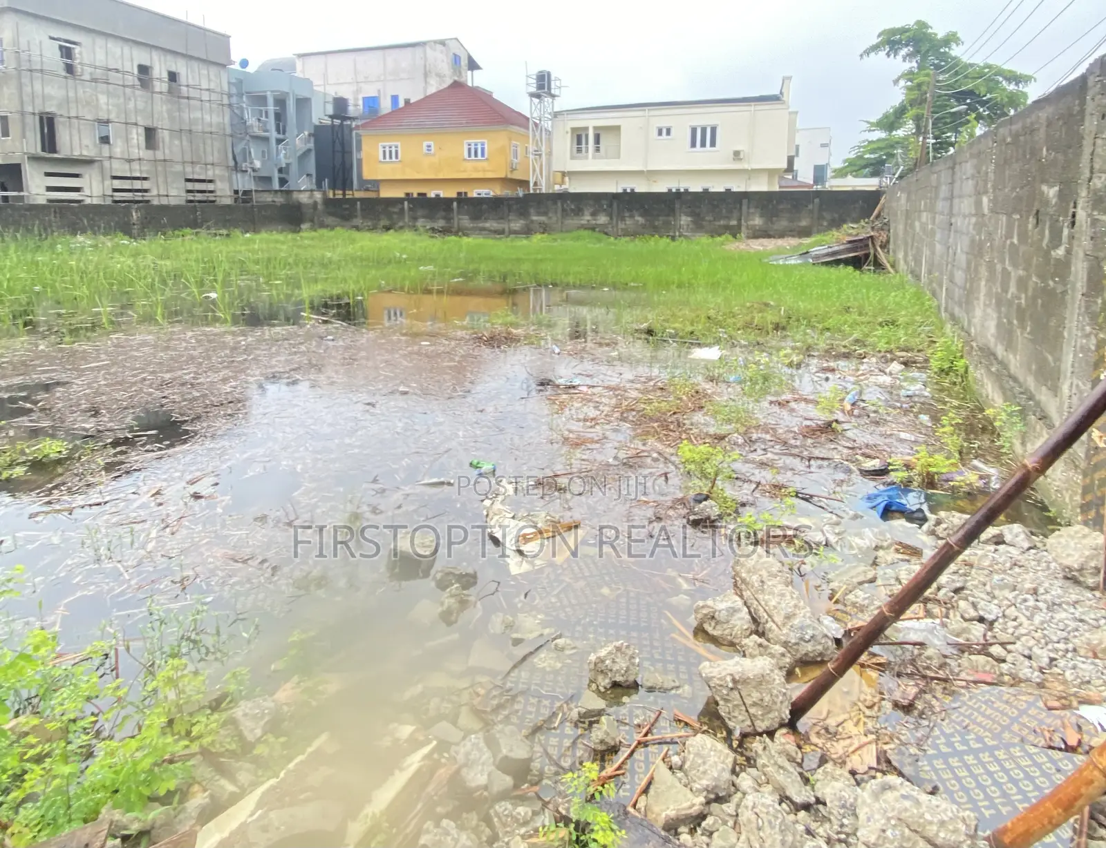 660sqm Land at Atlantic View Estate Alpha Beach Road Chevron Lekki in Igbo-efon