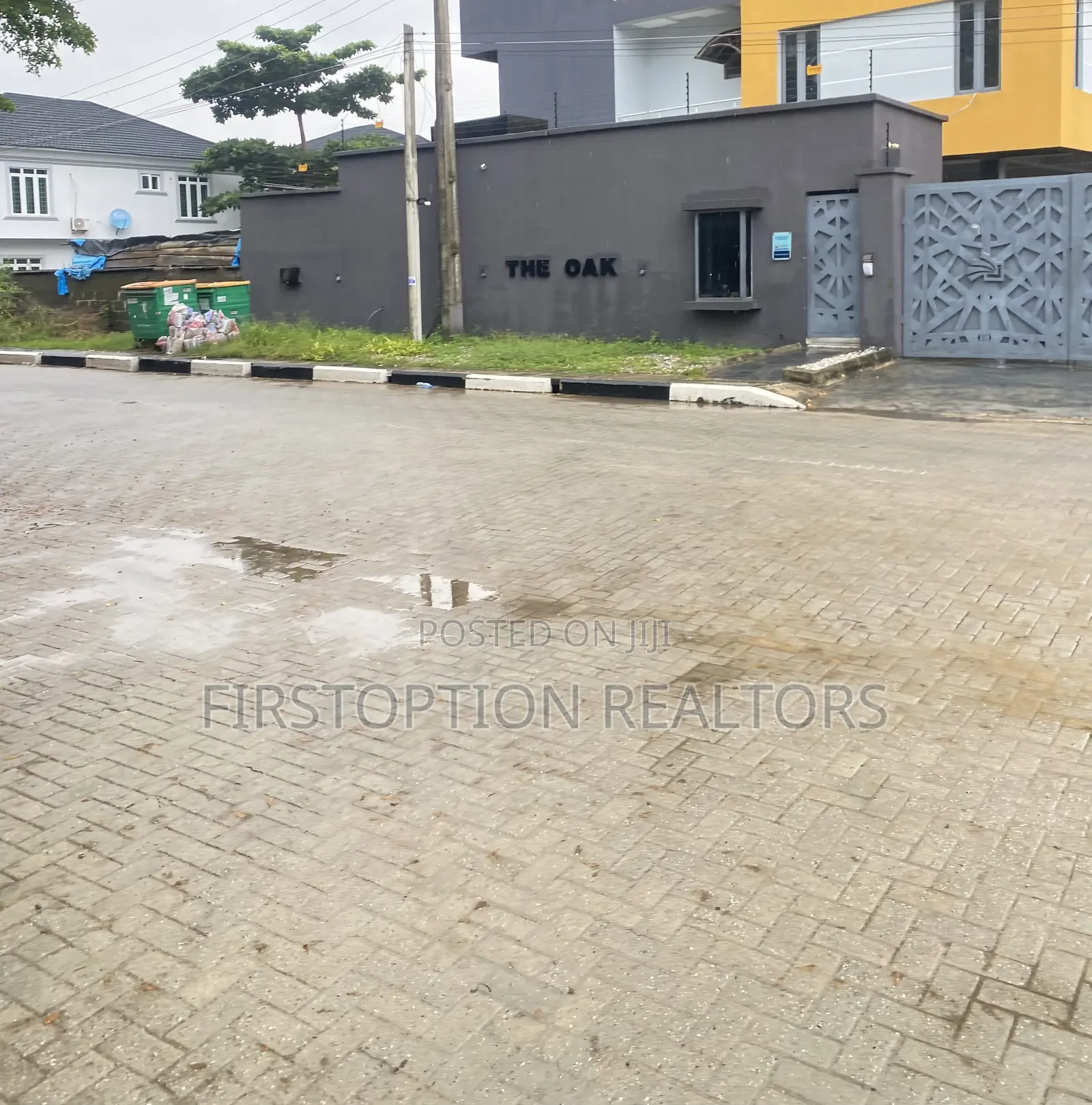 660sqm Land at Atlantic View Estate Alpha Beach Road Chevron Lekki in Igbo-efon