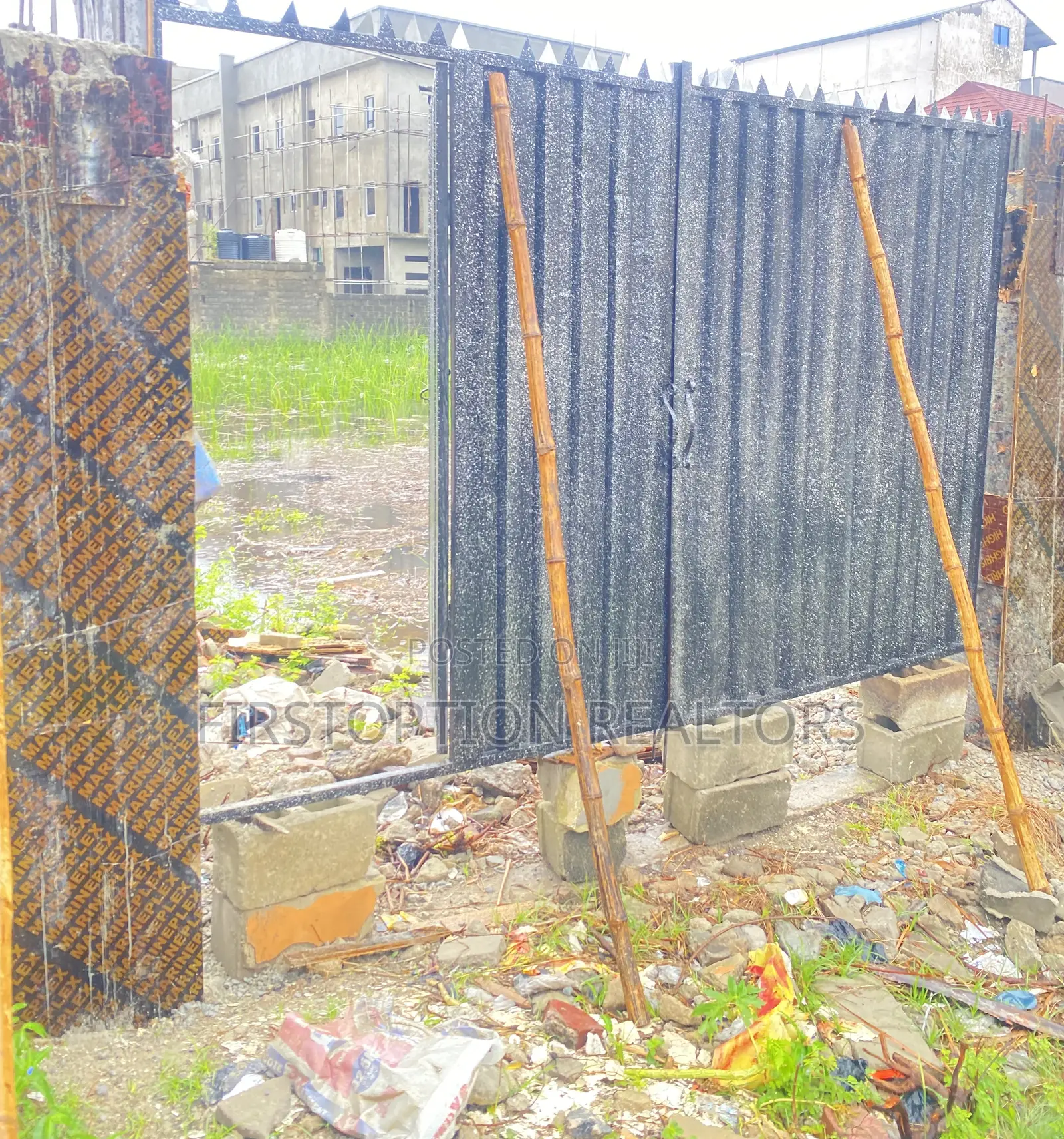 660sqm Land at Atlantic View Estate Alpha Beach Road Chevron Lekki in Igbo-efon