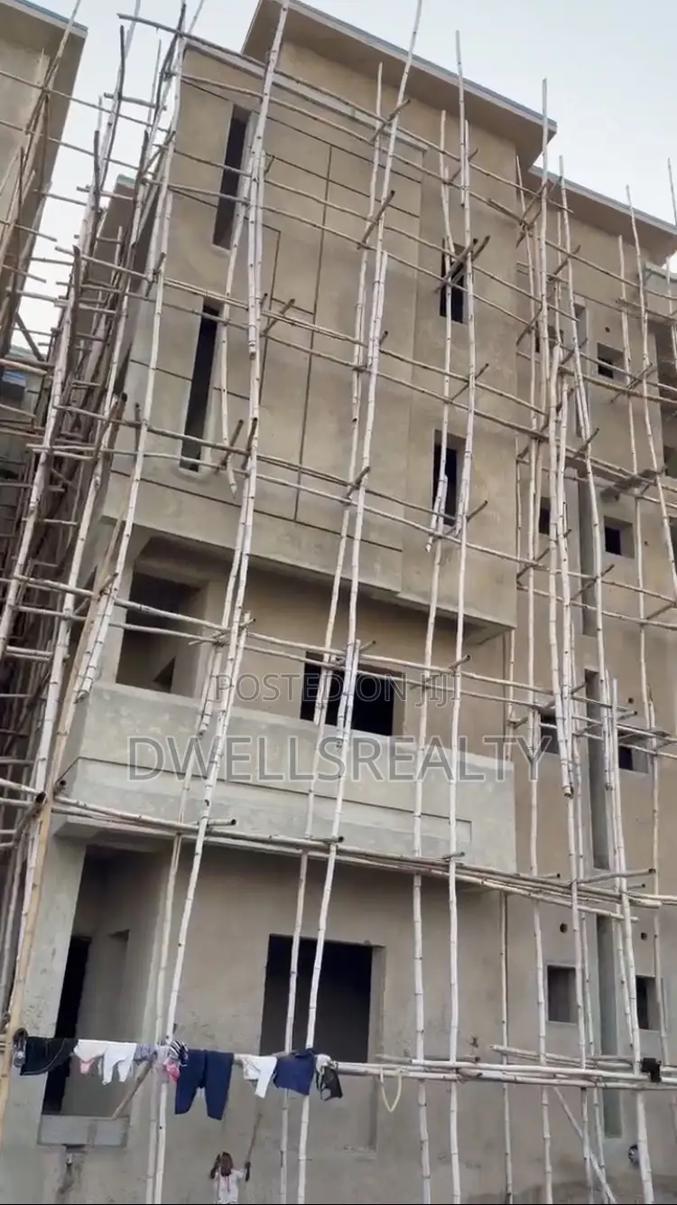 3bdrm Apartment in Boite Sapphire, Life Camp for sale in Life Camp