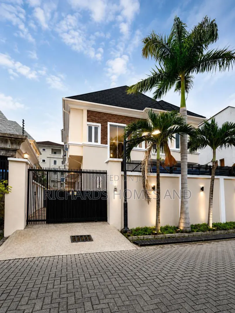 5bdrm House in Parkview Estate for rent in Parkview Estate