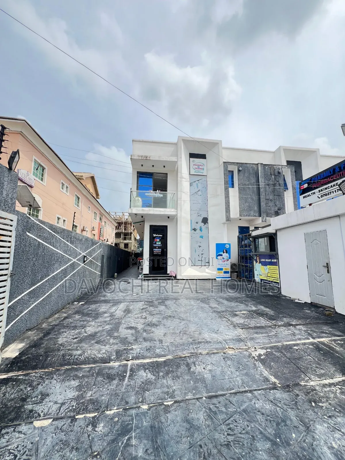 3bdrm Duplex in Ikate for rent in Ikate