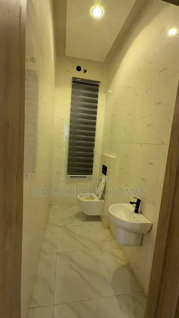 2bdrm Apartment in Ikate for rent in Ikate