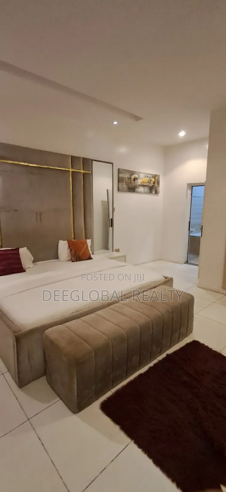 Furnished 3bdrm Townhouse / Terrace in Osapa Canal West for rent in Osapa london