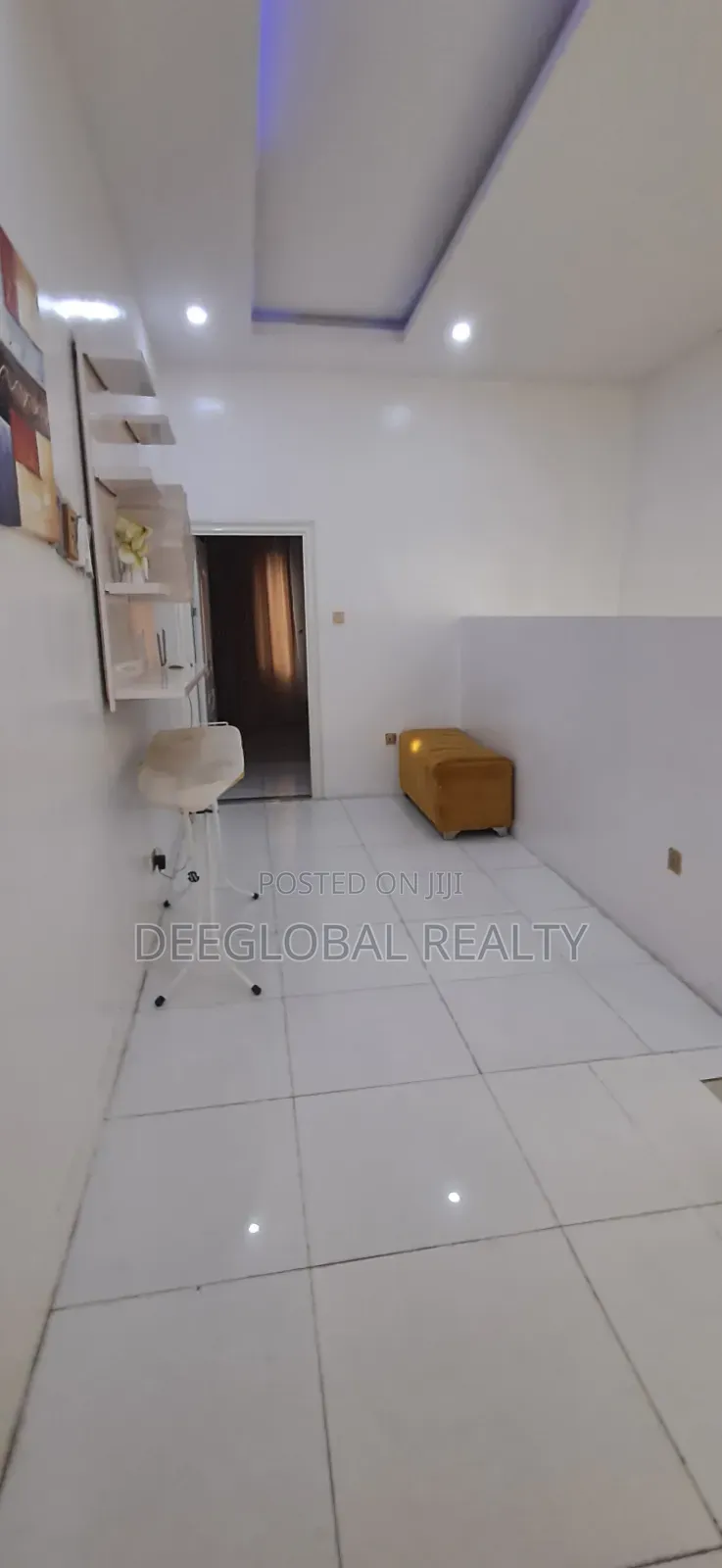 Furnished 3bdrm Townhouse / Terrace in Osapa Canal West for rent in Osapa london