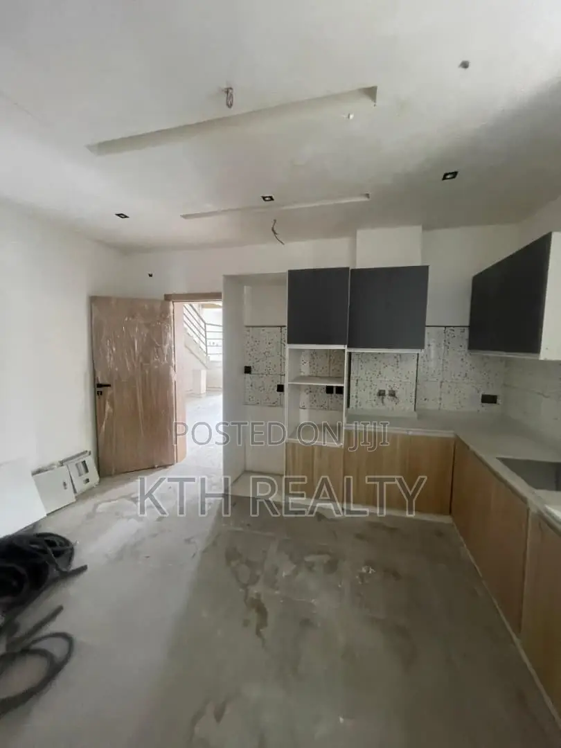 2bdrm Apartment in Ikate for sale in Ikate