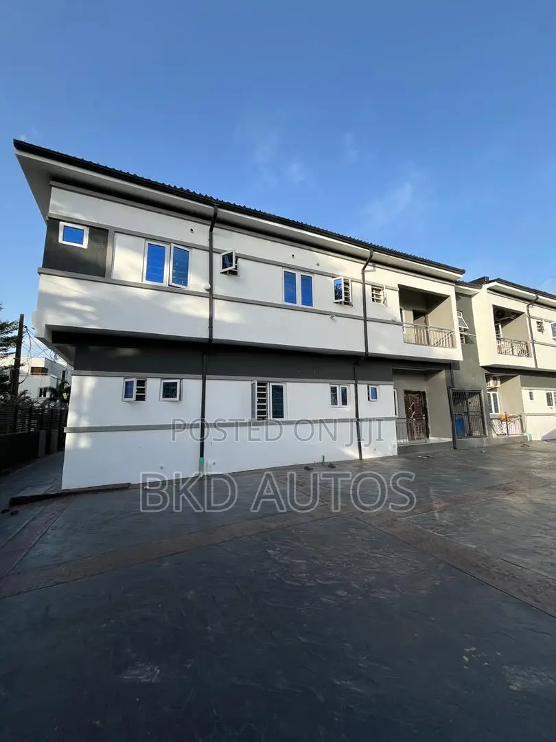 2bdrm Apartment in Oregun for sale in Oregun