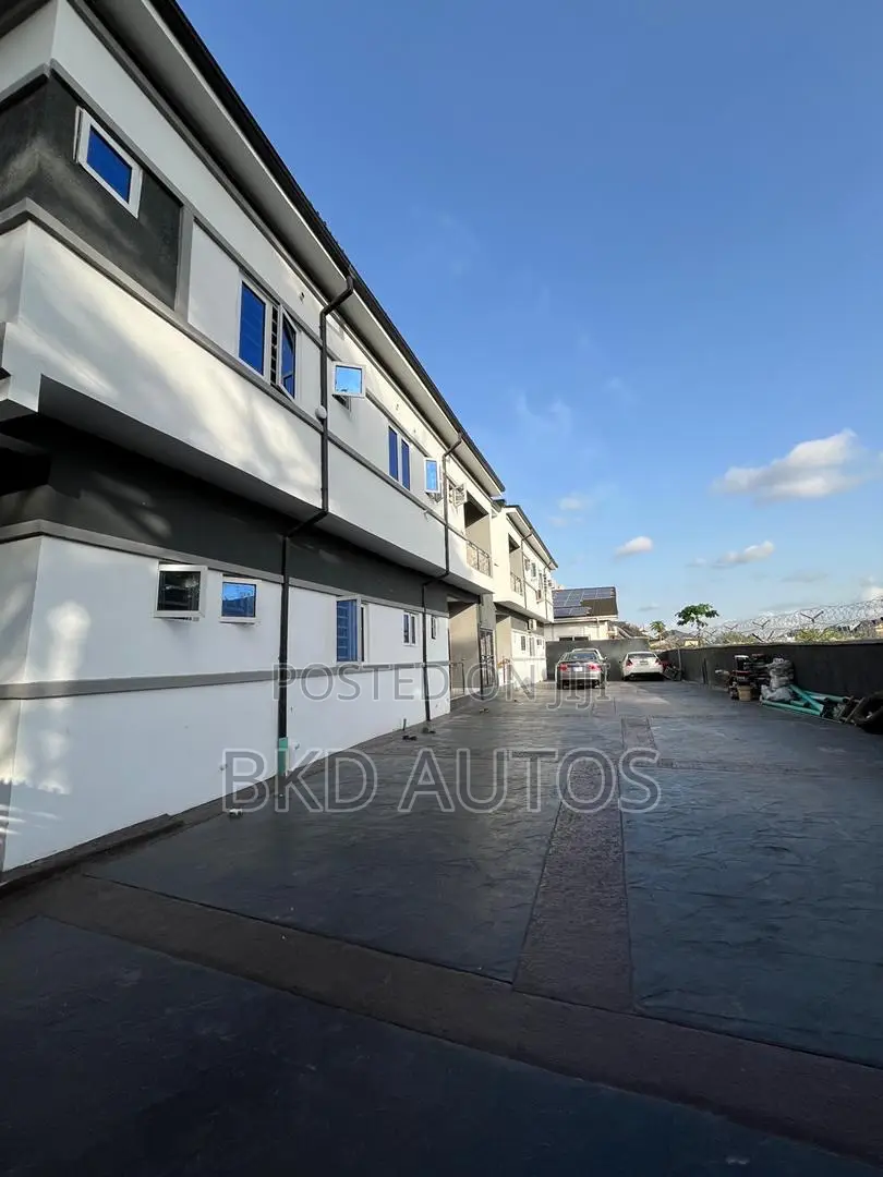 2bdrm Apartment in Oregun for sale in Oregun