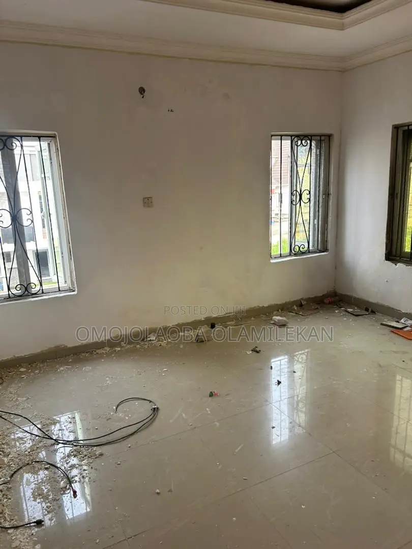 2bdrm Apartment in Ikota for rent in Ikota