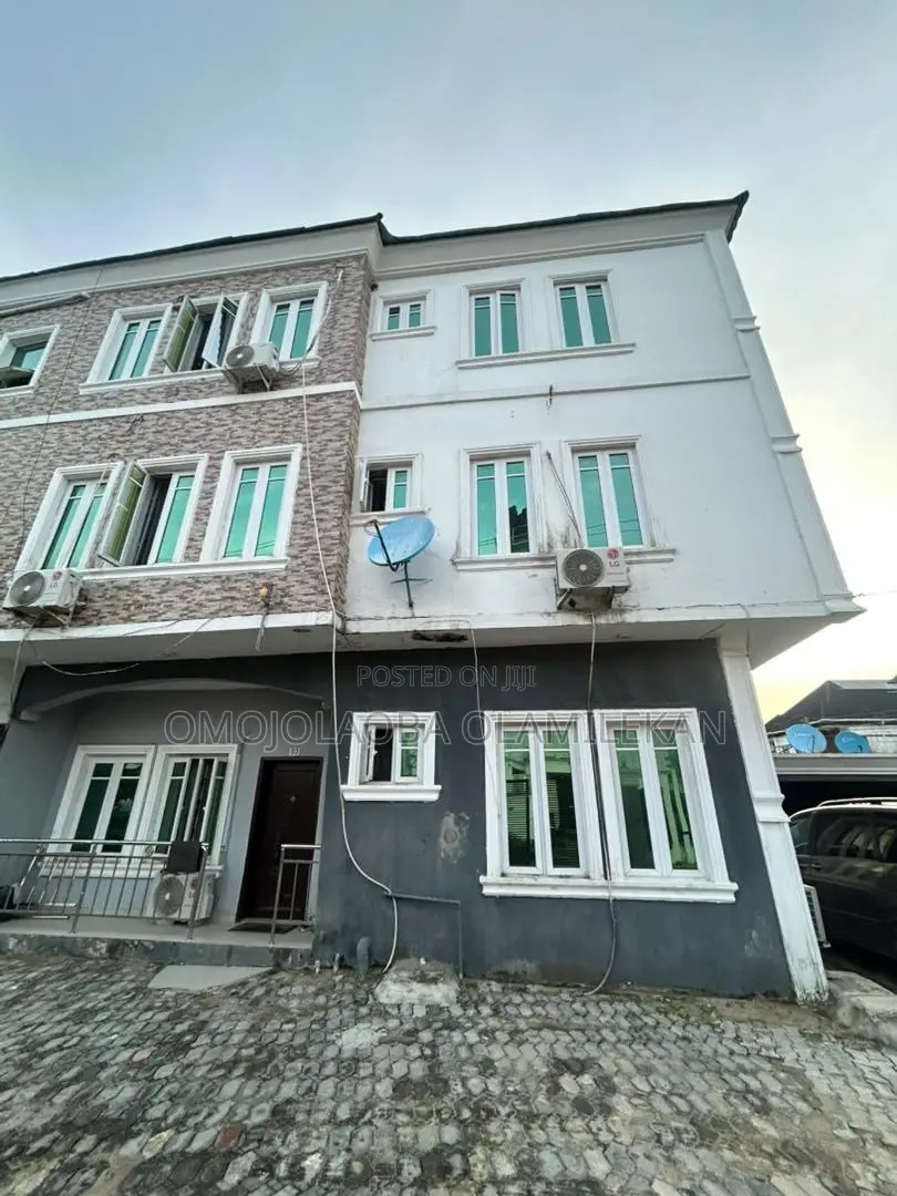 2bdrm Apartment in Ikota for rent in Ikota