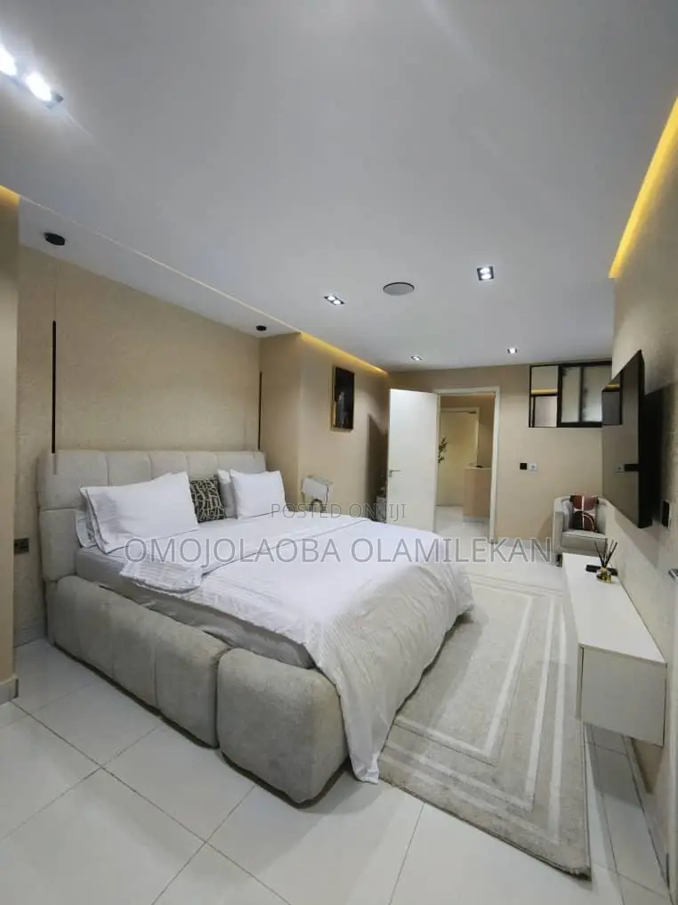 2bdrm Maisonette in Lekki Phase 1 for rent in Lekki Phase 1