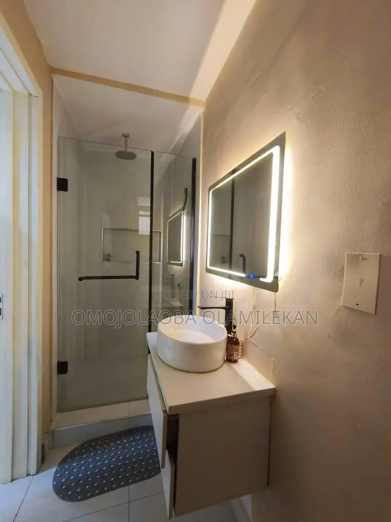 2bdrm Maisonette in Lekki Phase 1 for rent in Lekki Phase 1