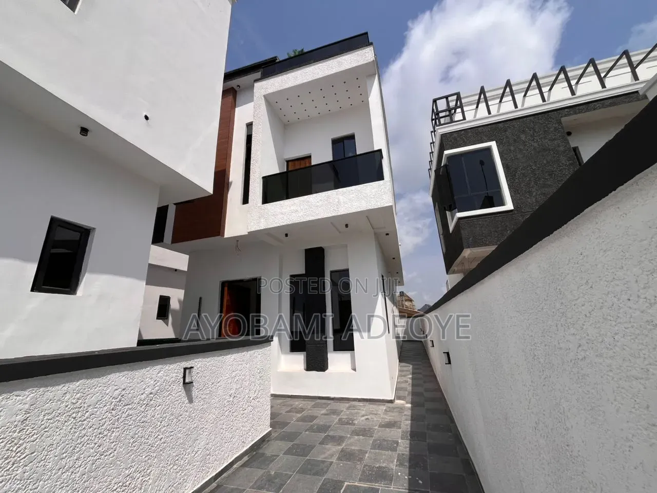 3bdrm Duplex in Happy Land Estate, Olokonla for sale in Olokonla