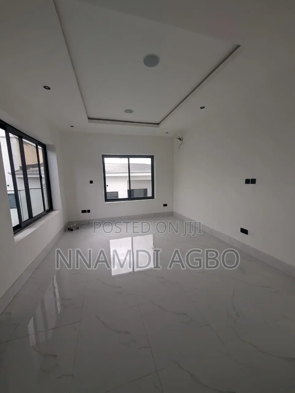 3bdrm Penthouse in Ikeja GRA for rent in Ikeja GRA