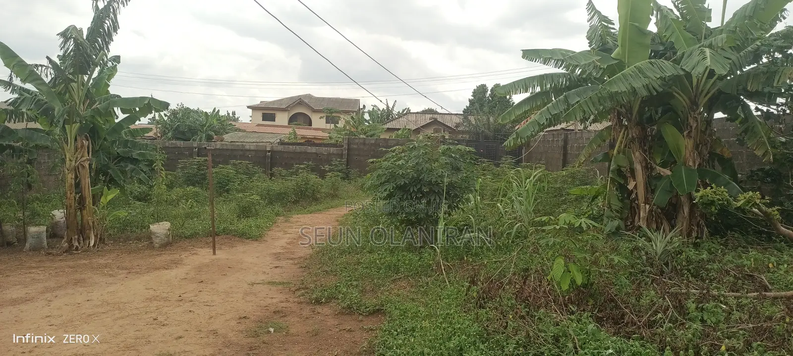 2bdrm Bungalow in Adamo for sale in Adamo