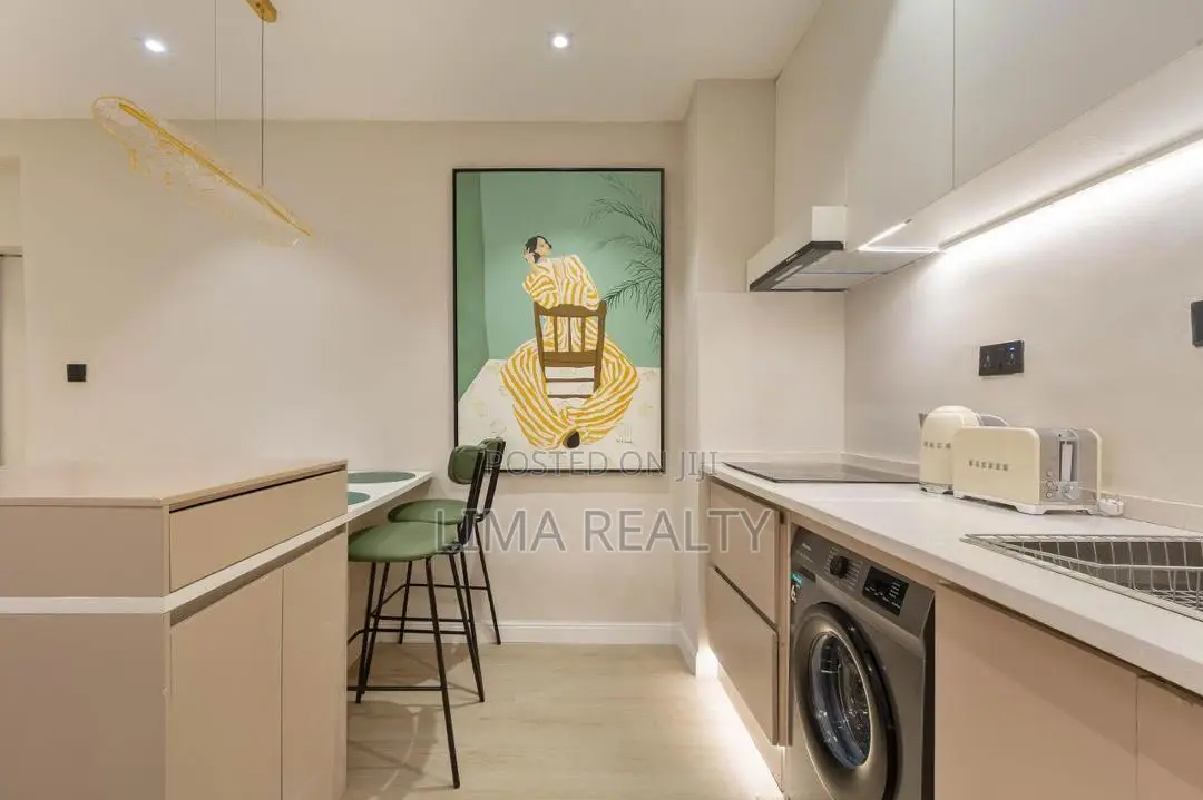 Tropez- 2 Bedroom Admiralty Way in Lekki Phase 1