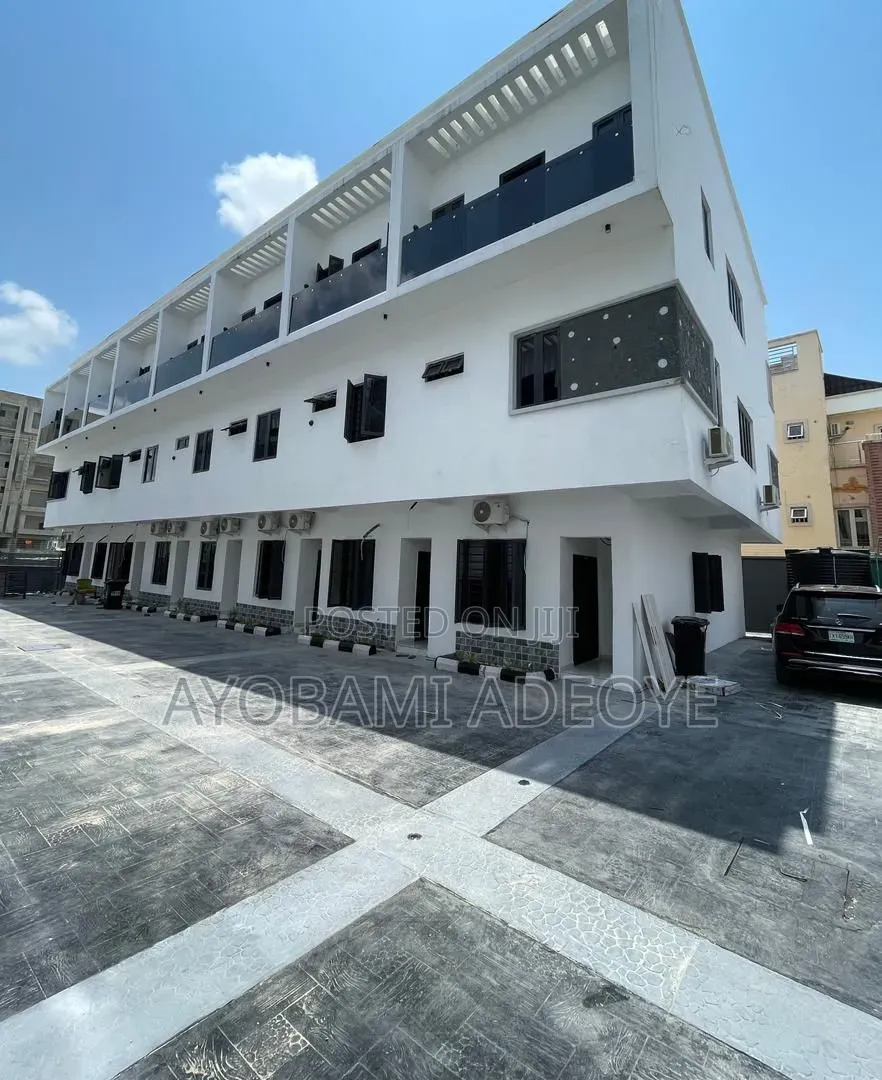2bdrm Duplex in Lekki Phase 1 for rent in Lekki Phase 1