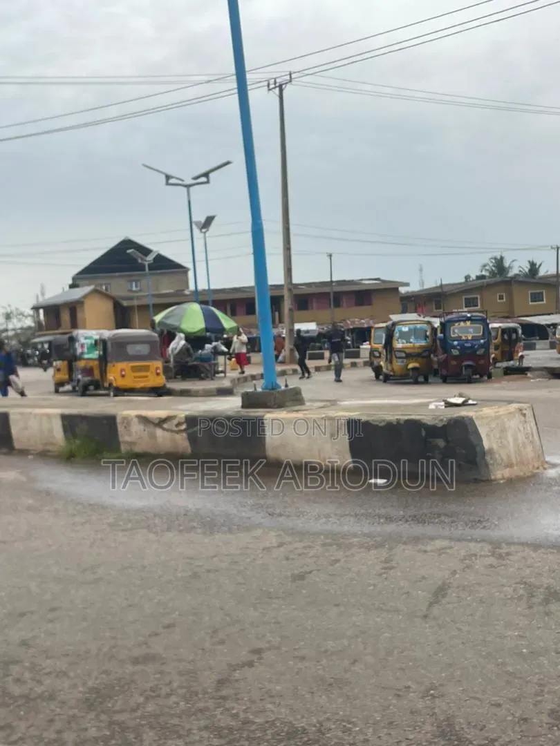 2bdrm Block of Flats in Testing Ground for sale in Olorunda-Osun