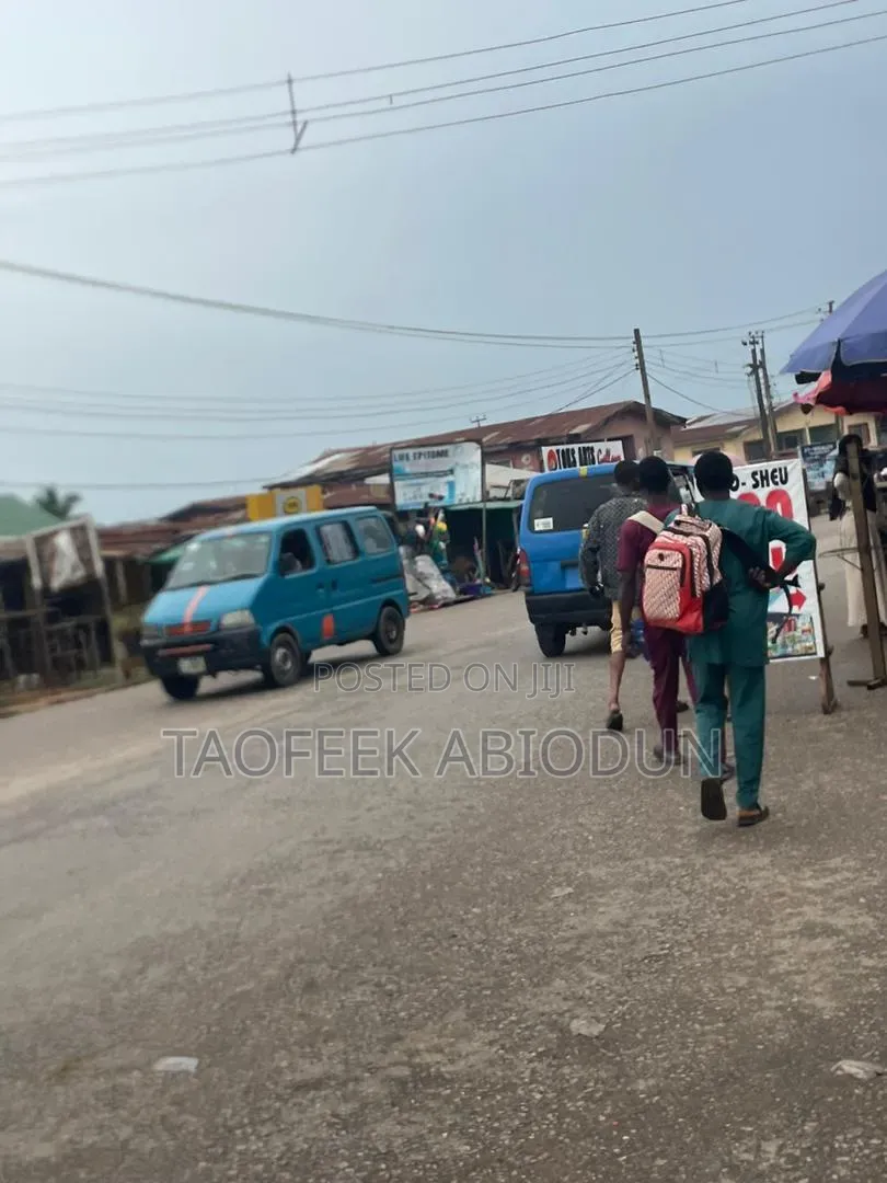 2bdrm Block of Flats in Testing Ground for sale in Olorunda-Osun
