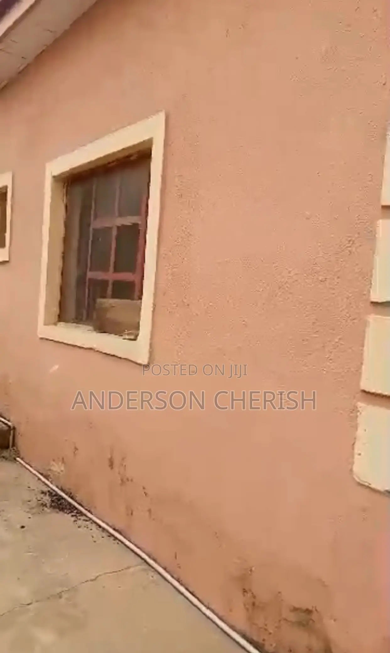 2bdrm Bungalow in Airport Road, Lugbe District for sale in Lugbe District
