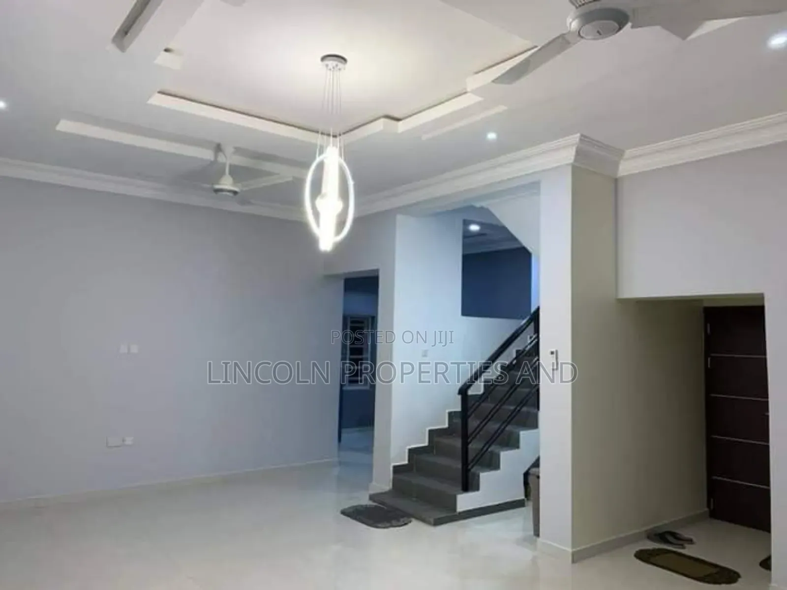 4bdrm Duplex in Shelter Afrique for rent in Uyo