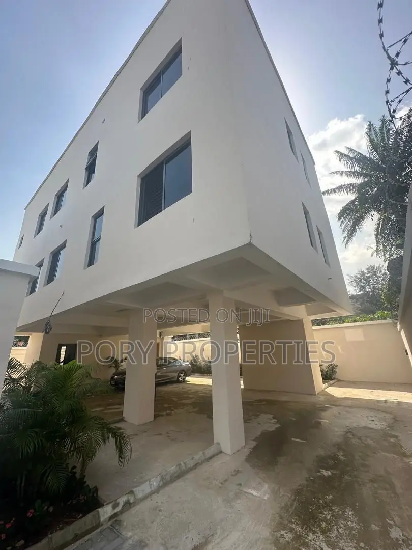 Furnished 2bdrm Apartment in Parkview Estate for sale in Parkview Estate
