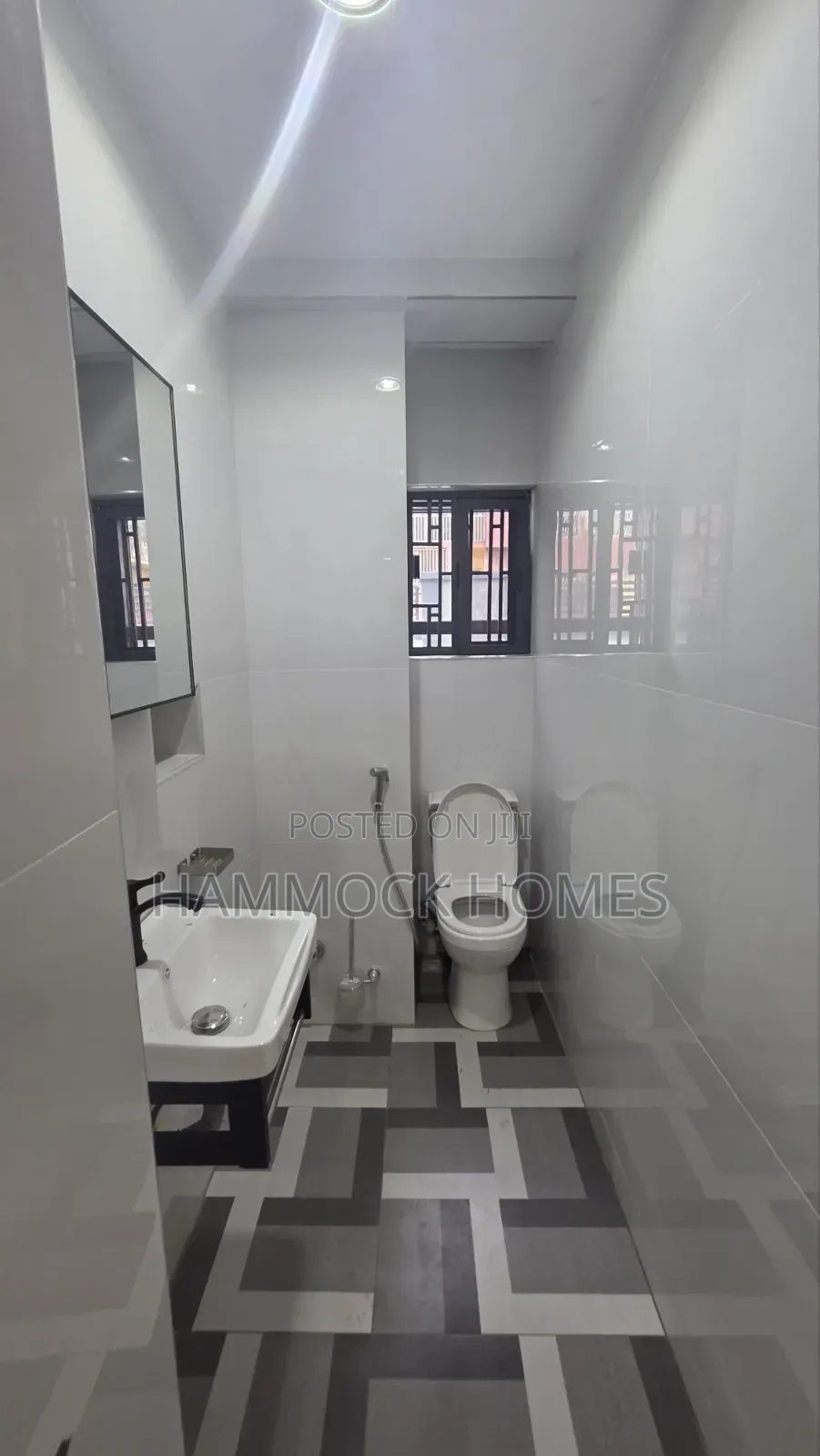 2bdrm Block of Flats in Ikolaba Gra., Bodija for rent in Bodija