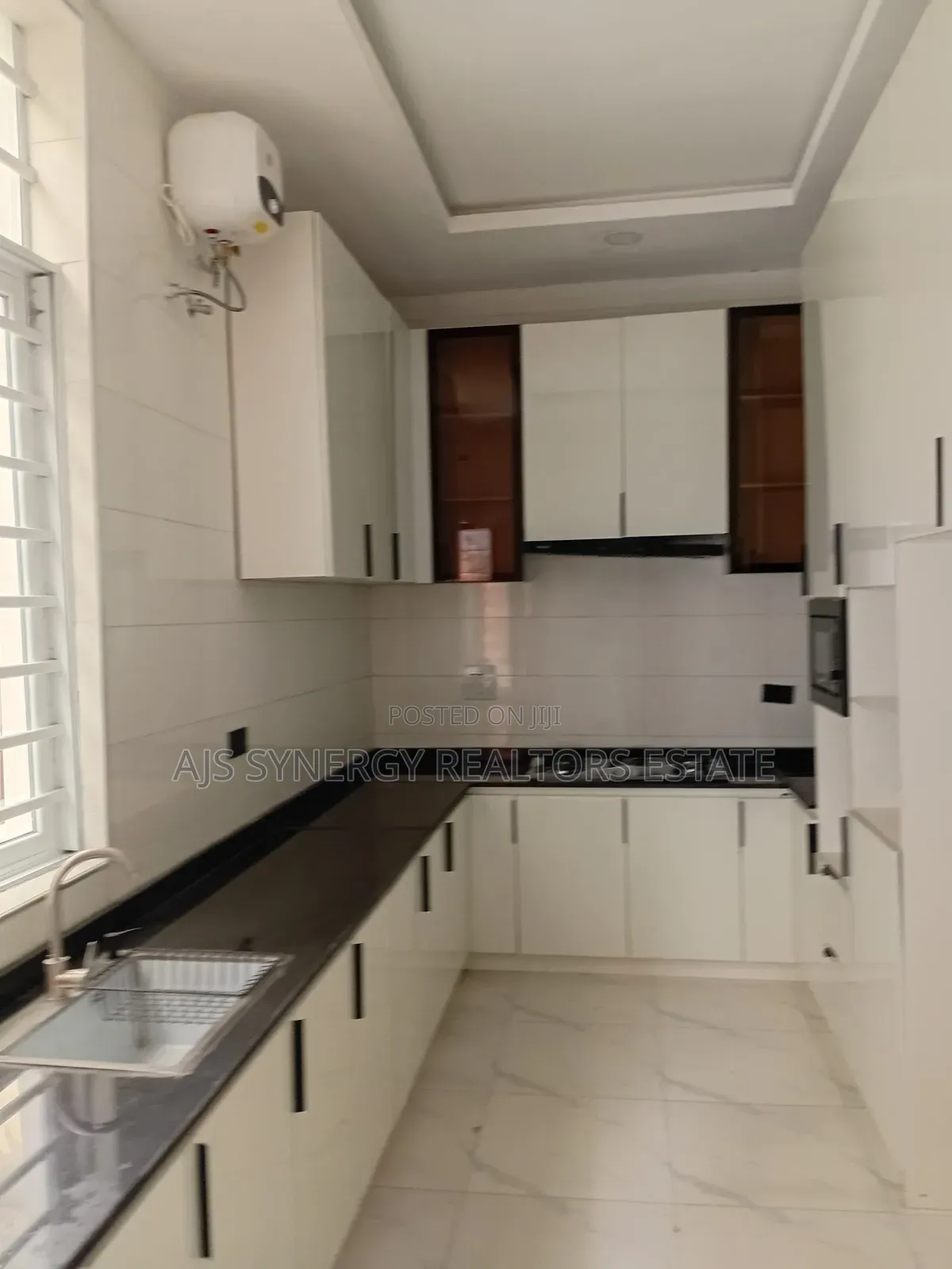 4bdrm Duplex in Value County Estate for sale in Sangotedo