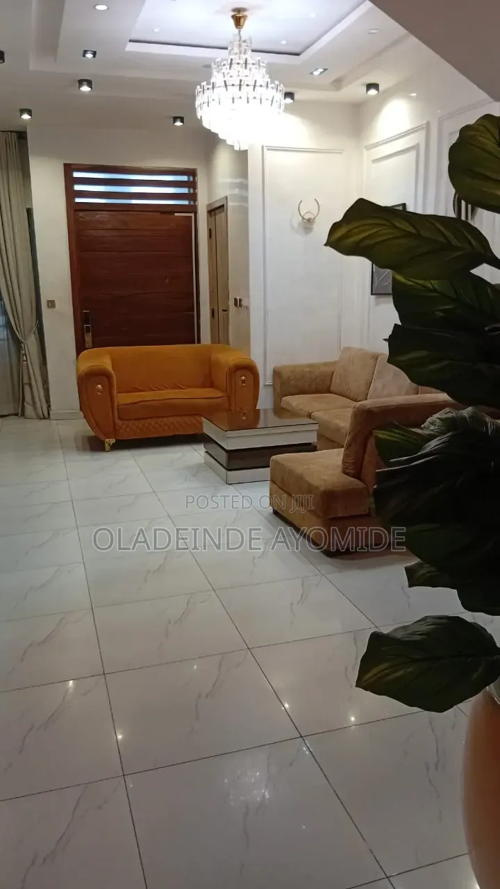 Furnished 3bdrm Duplex in Orchid Lekki, Chevron for rent in Chevron