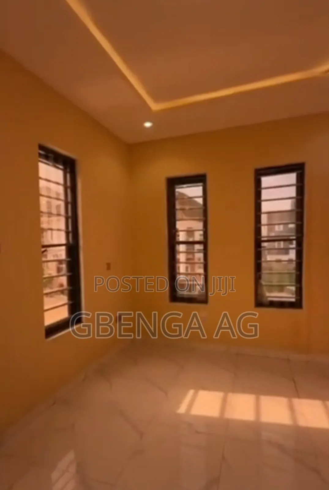 2bdrm Duplex in Kayfarm Estate, Ajayi Road for sale in Ajayi Road