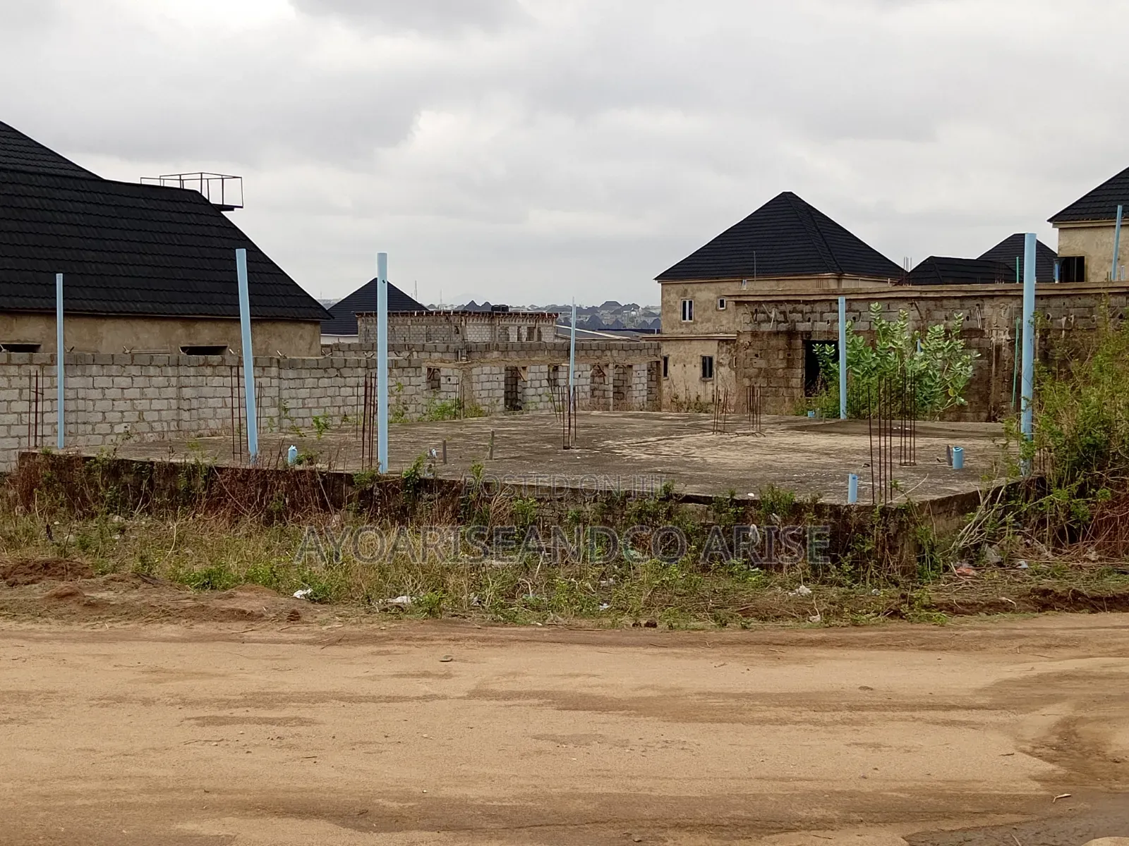 DPC Land Measuring 600sqm in FHA
