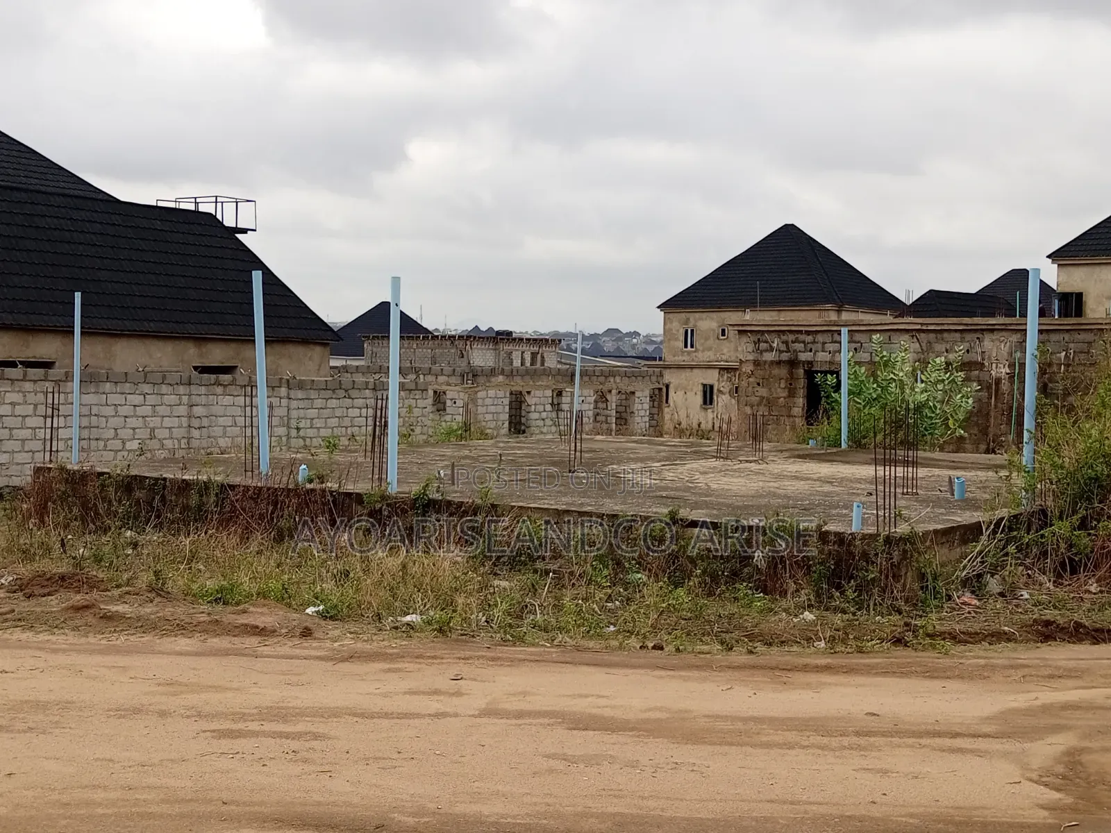 DPC Land Measuring 600sqm in FHA