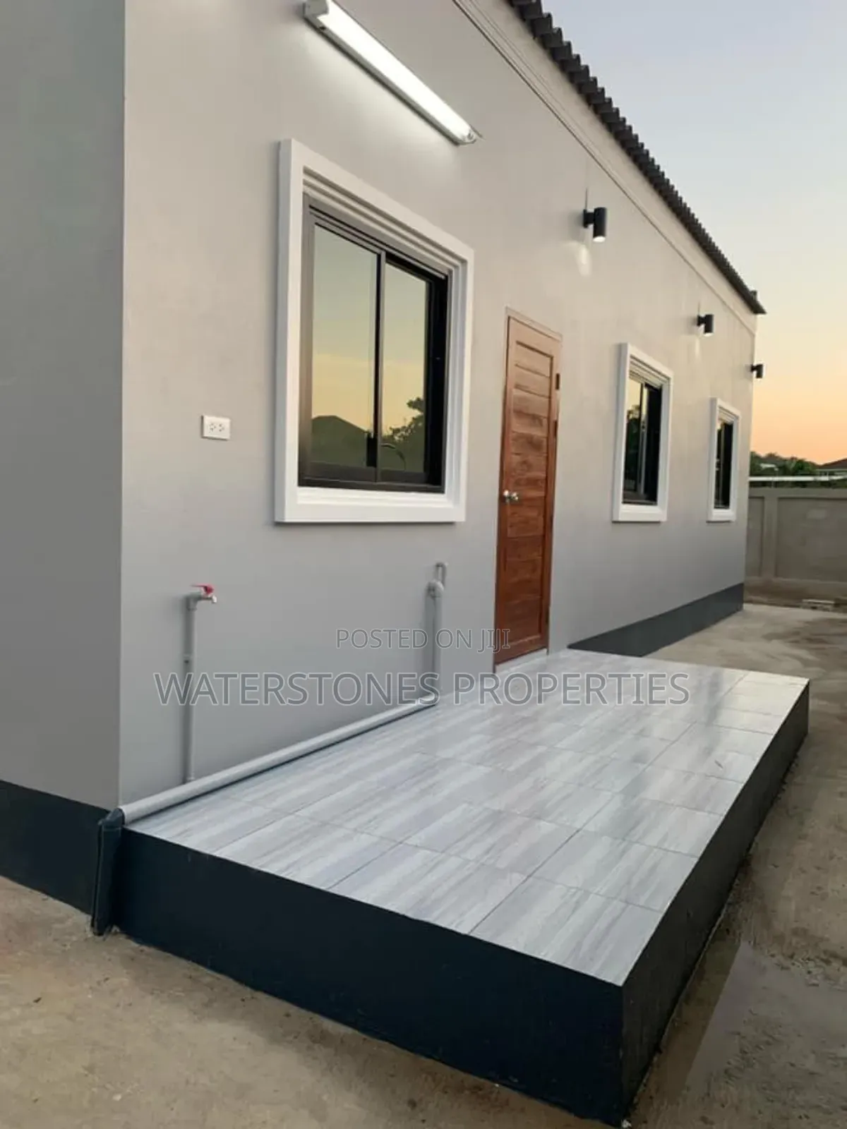 3bdrm Bungalow in Airport View, Oshimili South for sale in Oshimili South