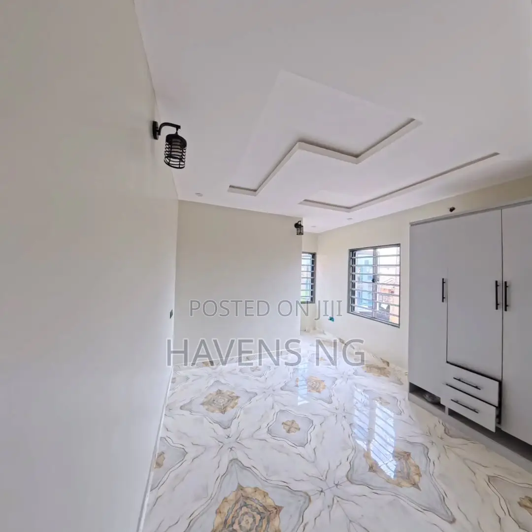 3bdrm Duplex in Obafemi-Owode for sale in Obafemi-Owode