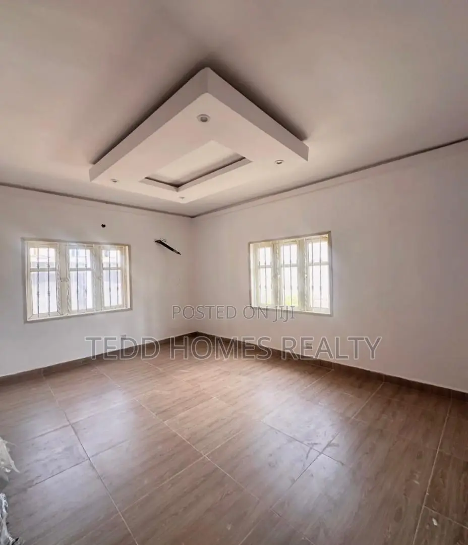 3bdrm Apartment in Chevron for rent in Chevron