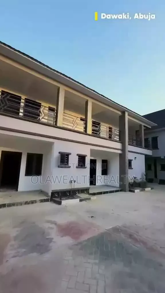 3bdrm Duplex in Dawaki for rent in Dawaki