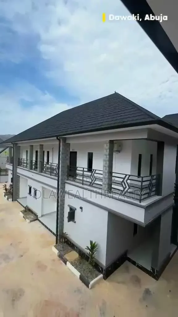 3bdrm Duplex in Dawaki for rent in Dawaki
