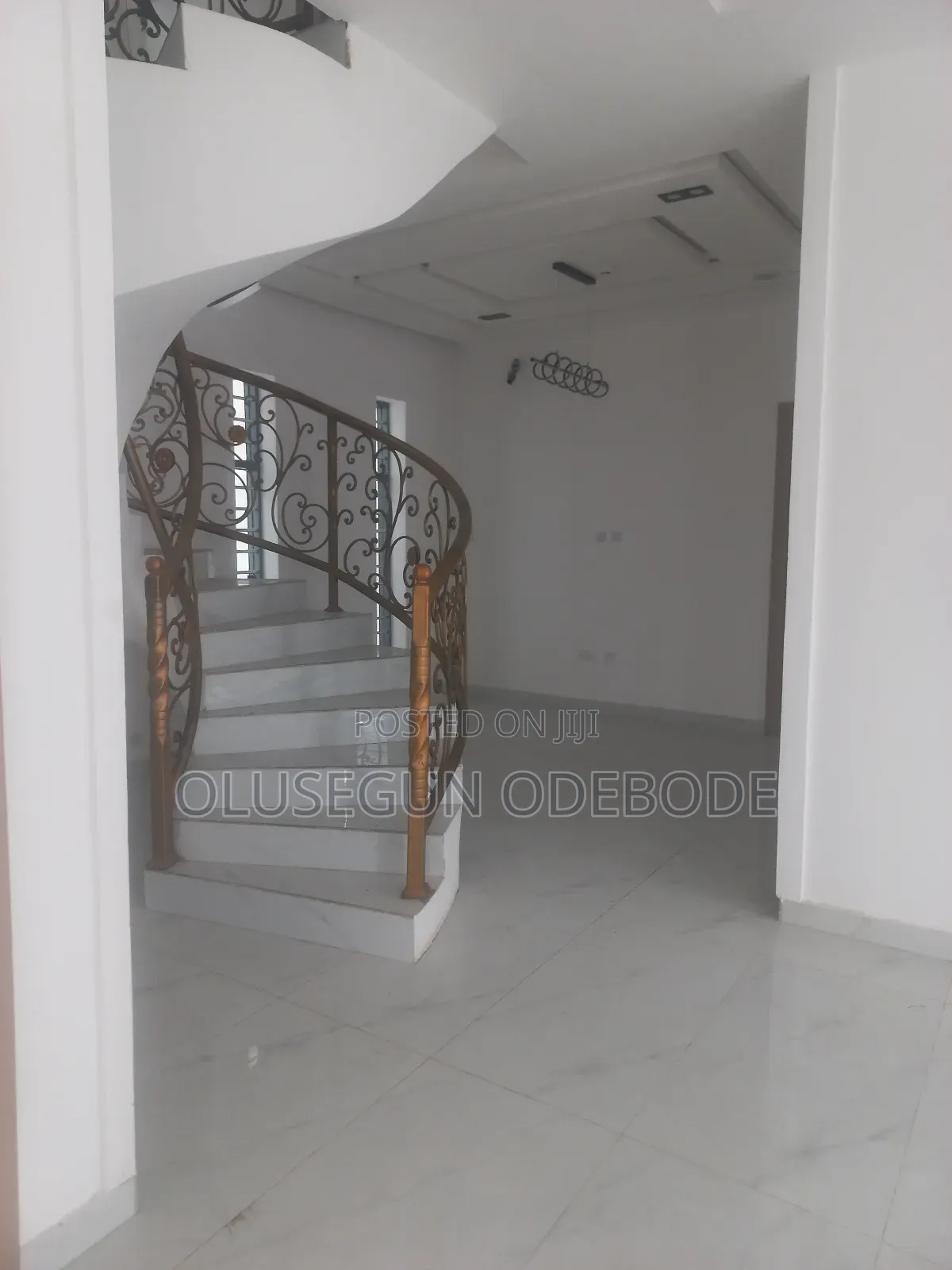 5bdrm Duplex in Omole Phase 1 for sale in Omole Phase 1