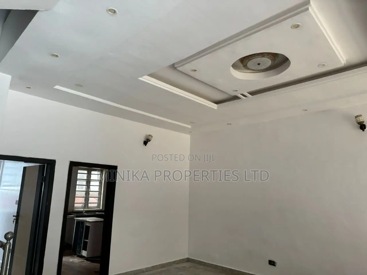 4bdrm Townhouse / Terrace in Tulip Estate, Chevron for rent in Chevron