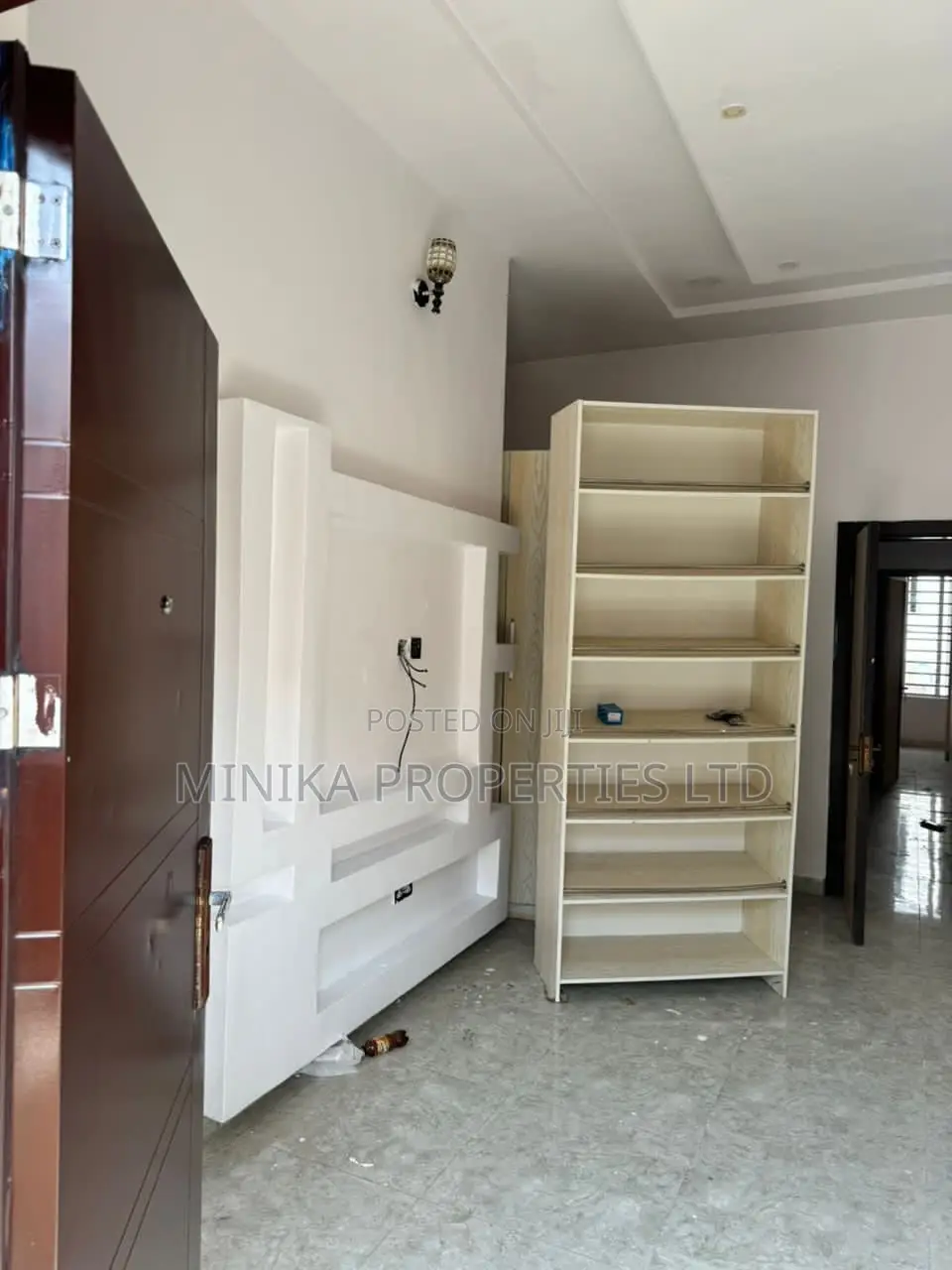 4bdrm Townhouse / Terrace in Tulip Estate, Chevron for rent in Chevron