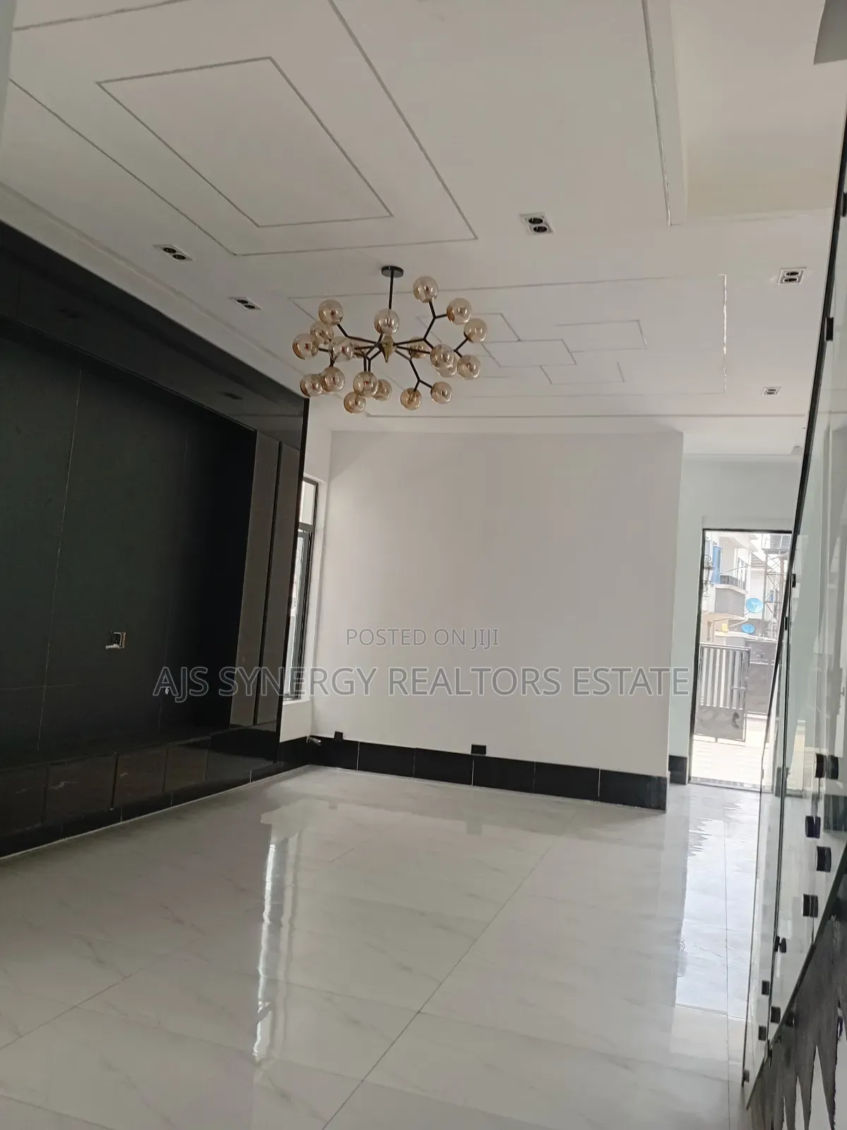 5bdrm Duplex in Sunshine Estate, Sangotedo for sale in Sangotedo